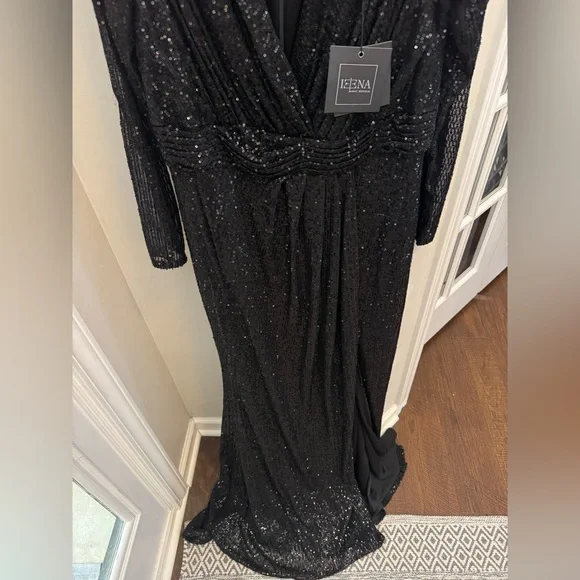 NWT MAC DUGGAL Black Sequined Long Sleeve Gown - Picture 6 of 12